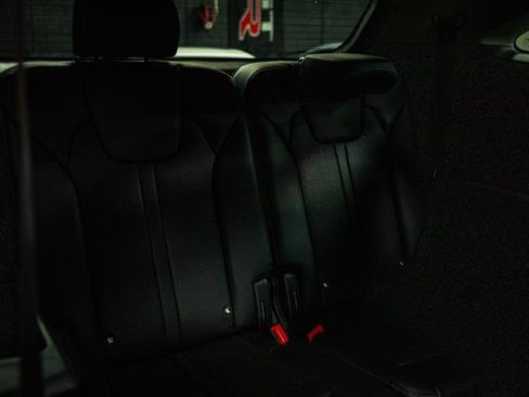 Used 2024 Kia Sorento EX image 12