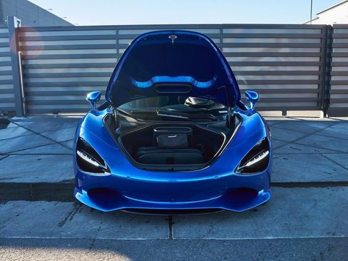 Used 2026 McLaren 750S image 17