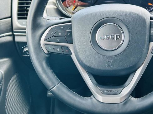 Used 2021 Jeep Grand Cherokee Limited w/ Luxury Group II image 19