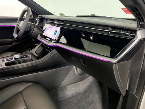 Used 2024 Jeep Wagoneer Launch Edition image 33