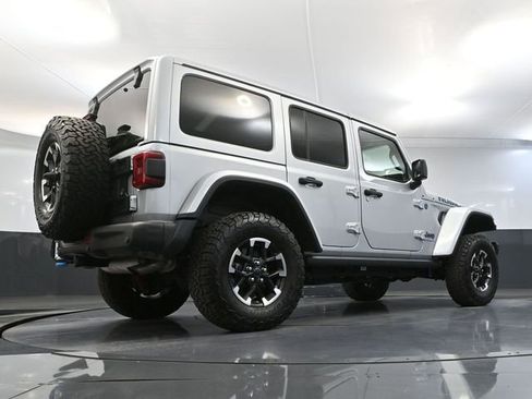 Used 2024 Jeep Wrangler Unlimited Rubicon 4xe AWD/4WD image 53