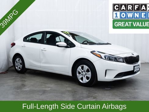 Used 2017 Kia Forte LX FWD image 1