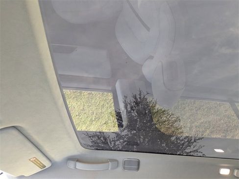 Used 2023 Rivian R1S Adventure image 19