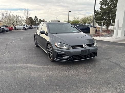 Used 2018 Volkswagen Golf R 4-Door image 7