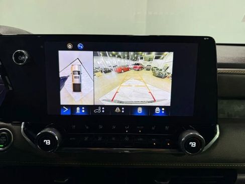 Used 2023 Chevrolet Colorado ZR2 w/ ZR2 Convenience Package III image 70