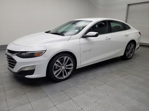 Used 2023 Chevrolet Malibu LT image 2