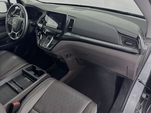 Certified 2024 Honda Odyssey Elite image 32