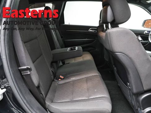 Used 2022 Jeep Grand Cherokee Laredo E w/ Security & Convenience Group image 23