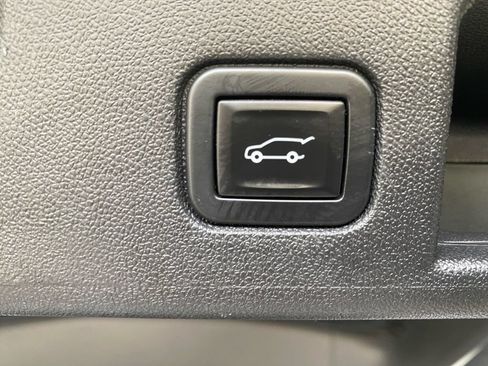 Used 2020 Chevrolet Equinox LT AWD/4WD image 15