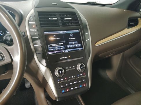 Used 2015 Lincoln MKC FWD w/ Equipment Group 102A Reserve image 25