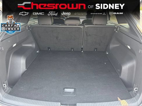 Used 2025 Volkswagen Atlas Cross Sport SE AWD/4WD image 32