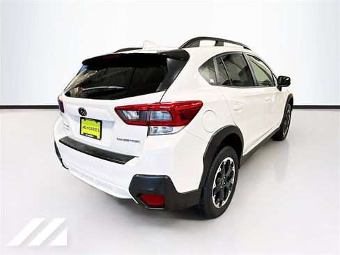 Certified 2023 Subaru Crosstrek 2.0i Premium image 5