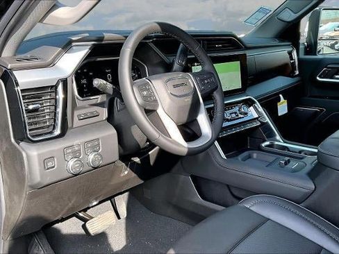 New 2026 GMC Sierra 2500 Denali w/ Technology Package AWD/4WD image 6