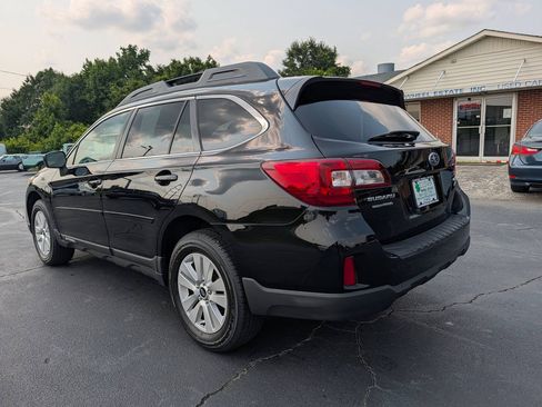 Used 2015 Subaru Outback 2.5i Premium AWD/4WD image 8
