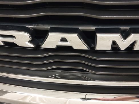 Used 2021 RAM 1500 Big Horn AWD/4WD image 34