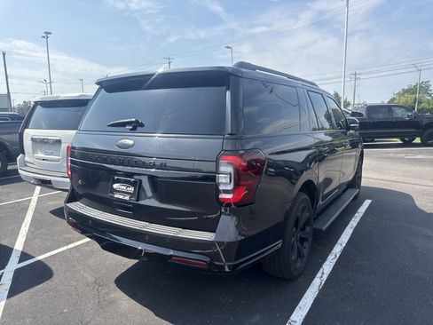 Used 2024 Ford Expedition Max Limited AWD/4WD image 4