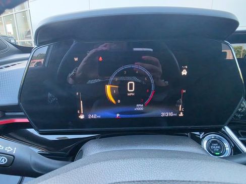 Used 2024 Chevrolet Trax RS w/ Driver Confidence Package FWD image 9