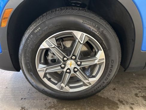 Used 2024 Chevrolet Blazer LT w/ Convenience Package image 38