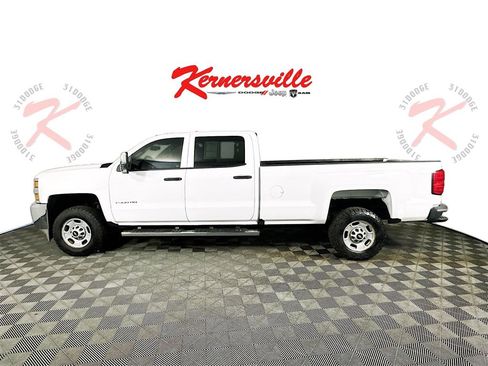 Used 2018 Chevrolet Silverado 2500 W/T w/ WT Fleet Convenience Package image 4