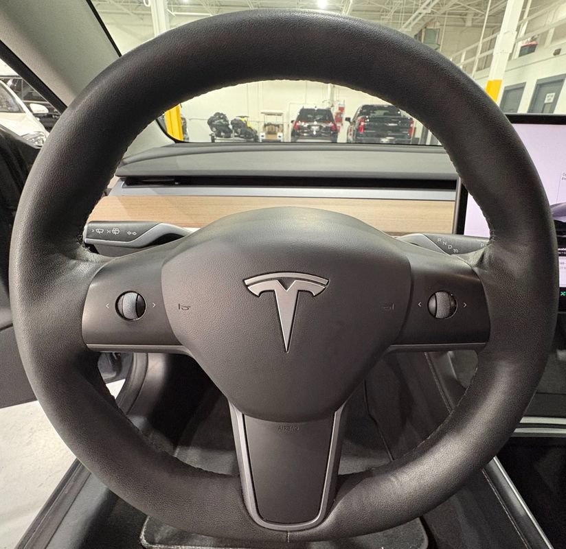 Used 2022 Tesla Model 3 Long Range AWD/4WD image 12