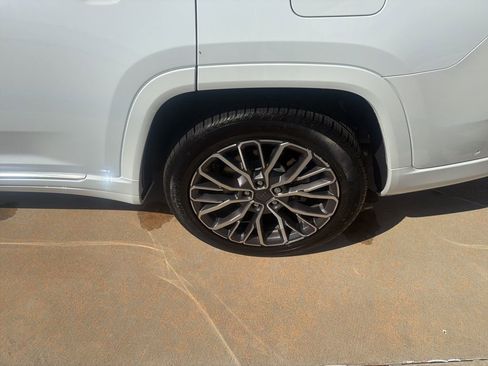 Used 2024 Jeep Grand Cherokee L Summit image 37