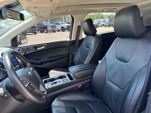 Used 2022 Ford Edge Titanium AWD/4WD image 48
