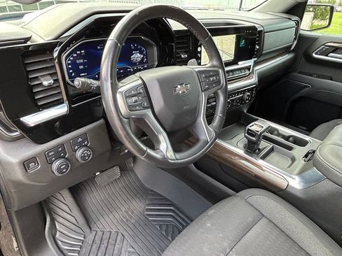 Used 2022 Chevrolet Silverado 1500 RST AWD/4WD image 16