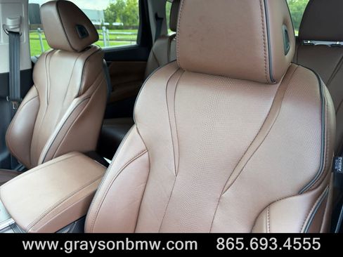 Used 2024 Acura MDX SH-AWD w/ Advance Package image 13