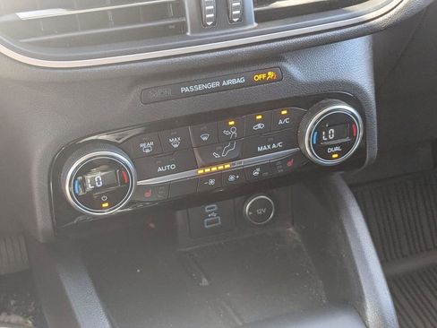 Used 2021 Ford Escape SEL w/ Technology Package FWD image 21