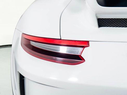 Used 2018 Porsche 911 GT3 w/ Sport Chrono Package image 12