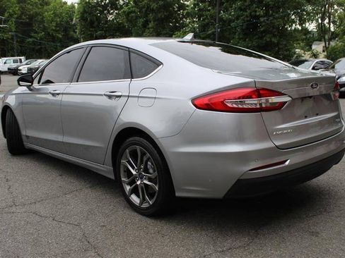 Used 2020 Ford Fusion SEL FWD image 3
