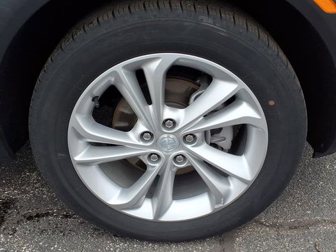 Certified 2022 Buick Encore GX Preferred w/ Cold Weather Comfort Package image 21