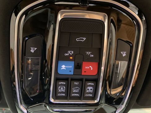 Certified 2022 Jeep Grand Cherokee Summit 4xe AWD/4WD image 31
