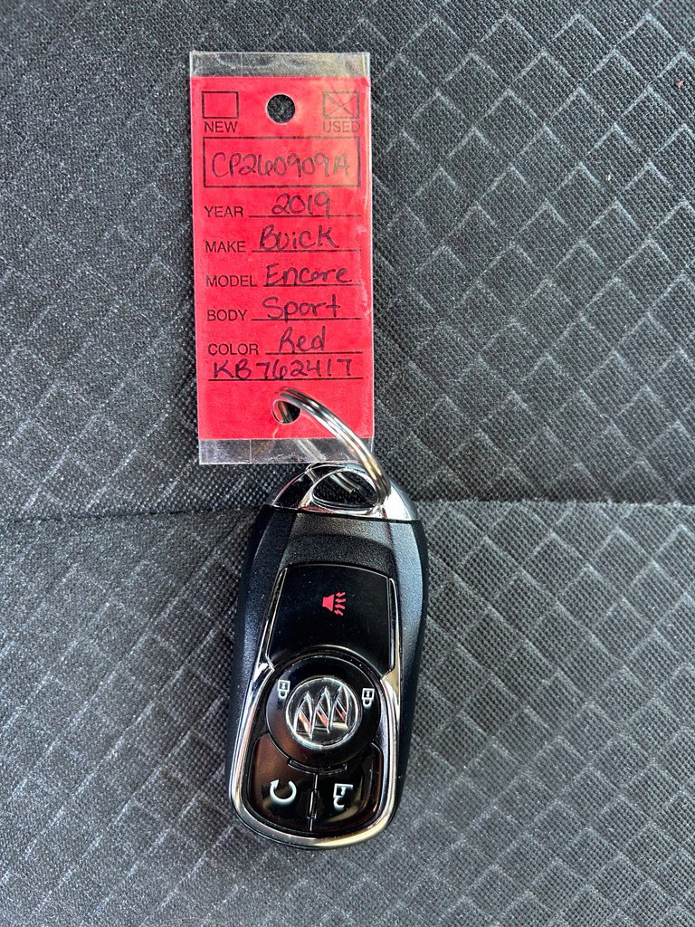 Used 2019 Buick Encore Preferred AWD/4WD image 28