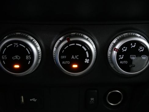 Used 2024 Mitsubishi Outlander Sport ES AWD/4WD image 17