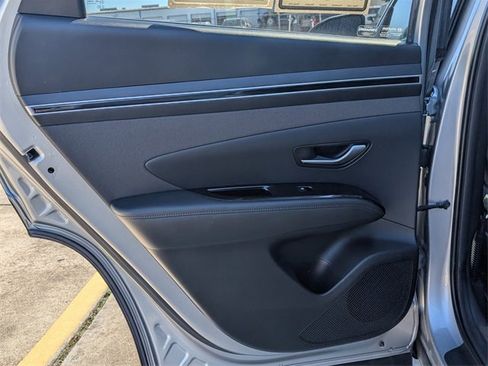 Used 2022 Hyundai Tucson SEL image 23