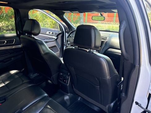 Used 2017 Ford Explorer Sport w/ Equipment Group 401A AWD/4WD image 31