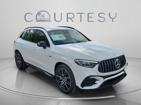 New 2026 Mercedes-Benz GLC 43 AMG 4MATIC image 4