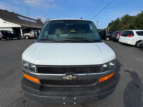Used 2015 Chevrolet Express 3500 LT w/ LT Preferred Equipment Group image 16