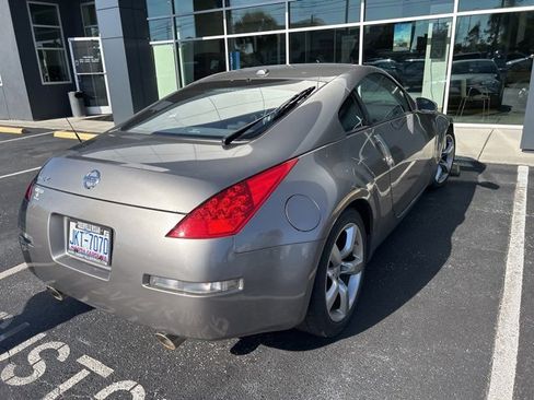 Used 2008 Nissan 350Z Touring image 7