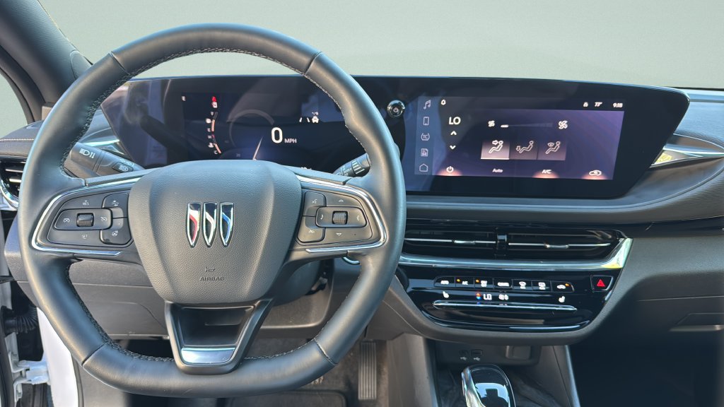 Used 2026 Buick Envista Avenir FWD image 13