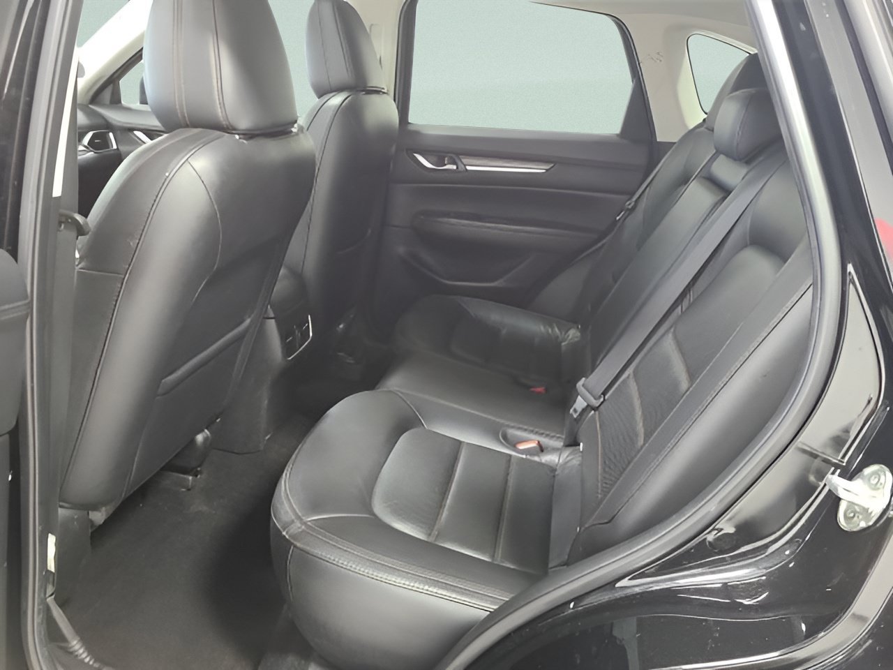 Used 2023 MAZDA CX-5 AWD 2.5 S w/ Premium Package image 18