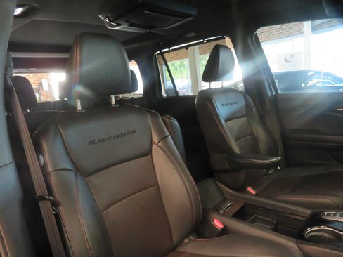 Used 2021 Honda Pilot Black Edition image 31