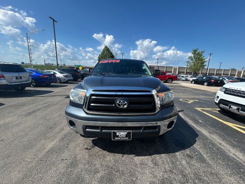 Used 2010 Toyota Tundra 4x4 Double Cab image 3