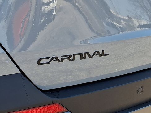 New 2026 Kia Carnival SX Prestige FWD image 22