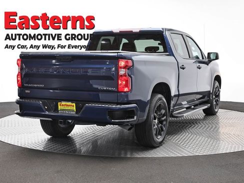 Used 2023 Chevrolet Silverado 1500 Custom RWD image 5