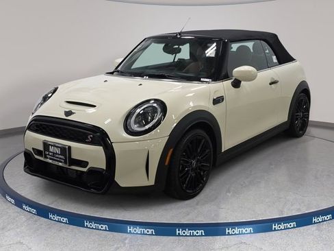 Used 2022 MINI Cooper S FWD image 1