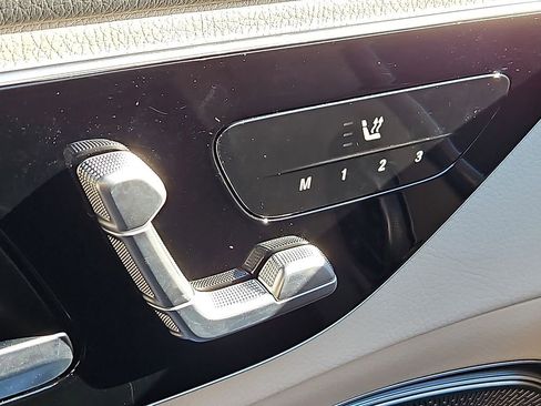 Used 2022 Mercedes-Benz C 300 Sedan image 24