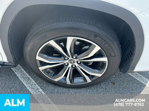 Used 2022 Lexus RX 350L FWD w/ Premium Package image 9