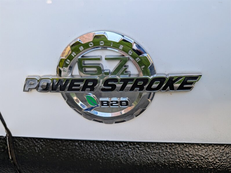 Used 2014 Ford F250 XL w/ Power Equipment Group AWD/4WD image 12